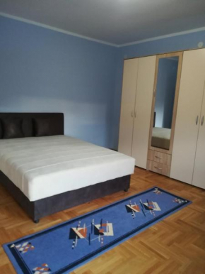 Alex-Branka apartments